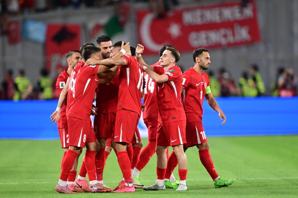 SADECE 2022'DE YA�ANDI