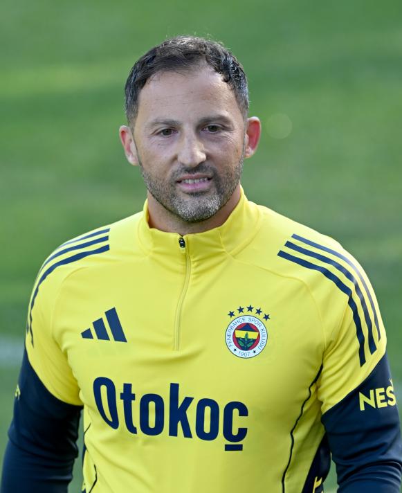 TEDESCO �LK ANTRENMANINA �IKTI