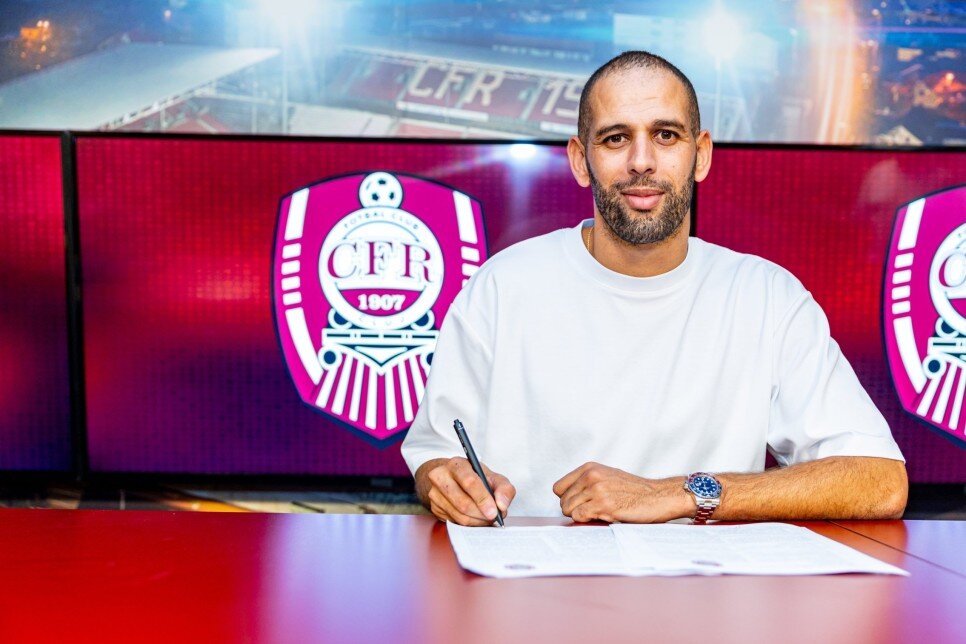 ISLAM SLIMANI