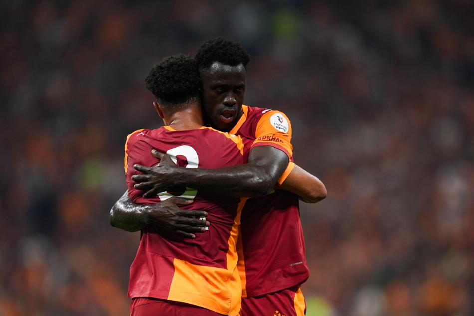 G.SARAY'IN �STANBUL TAKIMLARINA KAR�I SER�S�