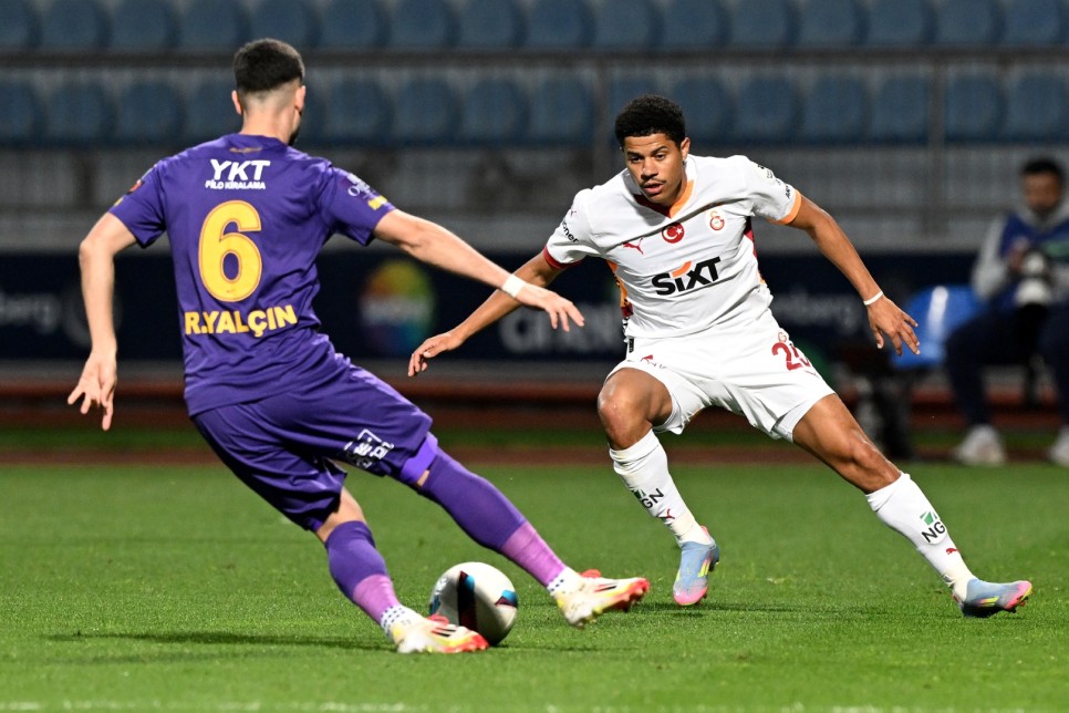 EN FARKLI MA�LUB�YET G.SARAY KAR�ISINDA