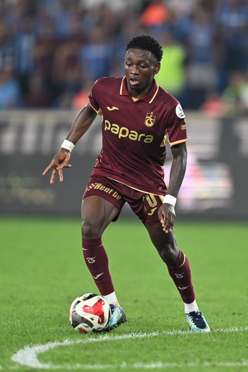 �ST �STE �K� KEZ YEN�LM�YORLAR