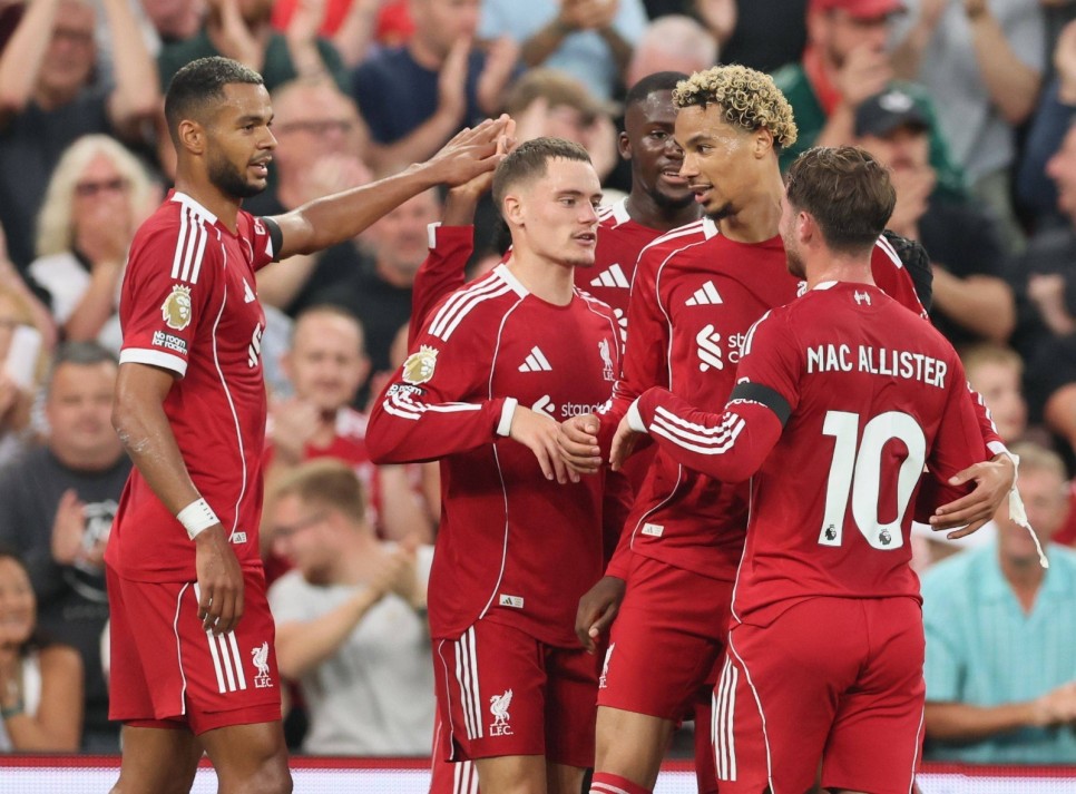 PREMIER L�G - LIVERPOOL