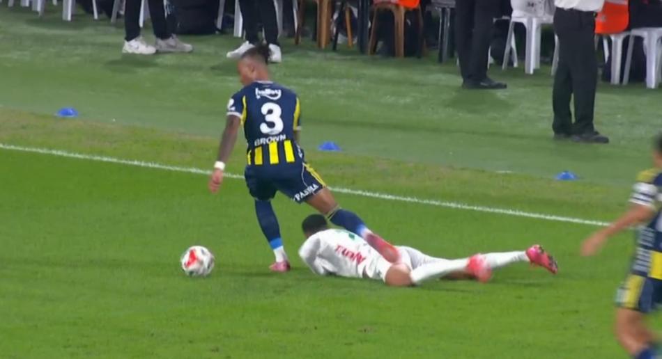 7. DAK�KA ARCHIE BROWN'IN HAREKET� FAUL M�?