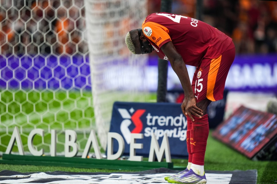 OSIMHEN �OK ARANDI