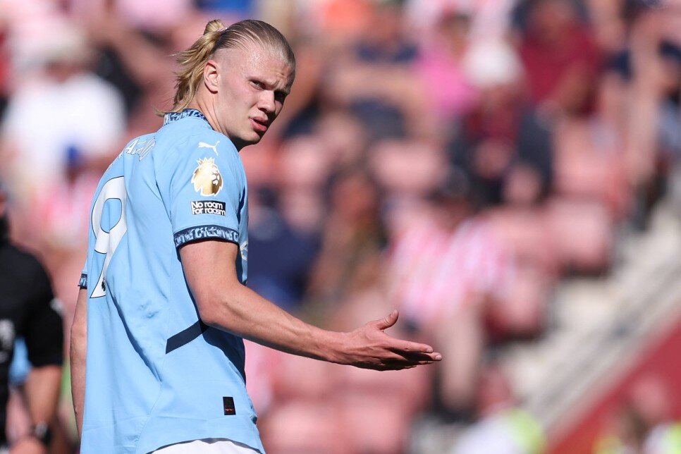MANCHESTER CITY - 76 M�LYON �