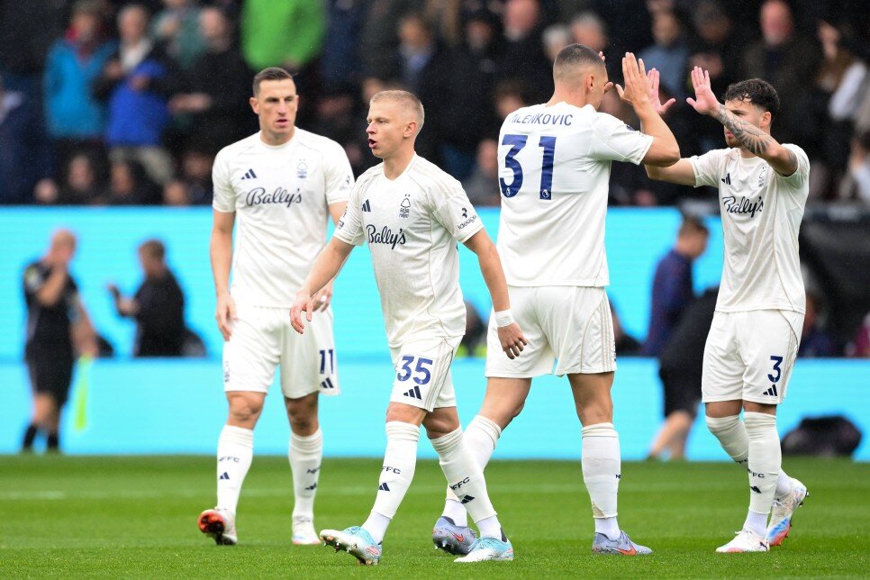 NOTTINGHAM FOREST: Y�ZDE 10.2