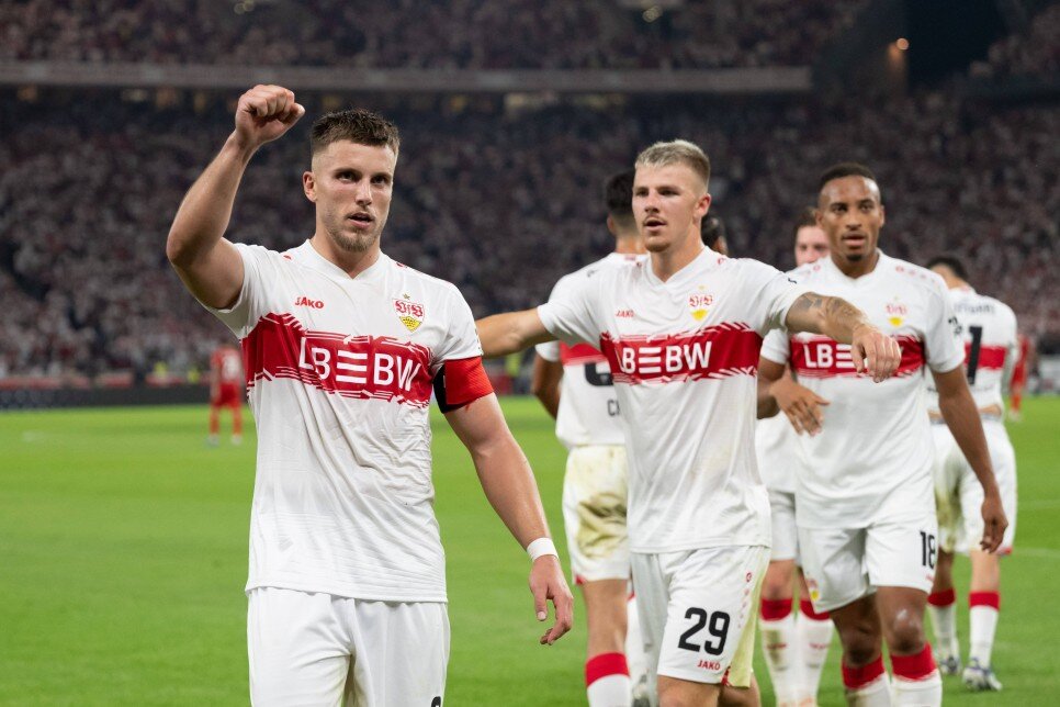 STUTTGART: Y�ZDE 3.2