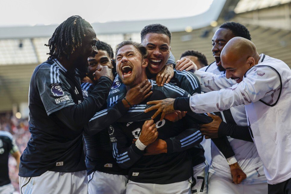 ASTON VILLA: 547 M�LYON EURO