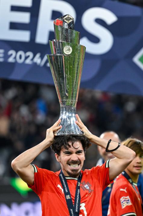 PORTEK�Z'�N EURO 2024 KADROSUNA SE��LD�