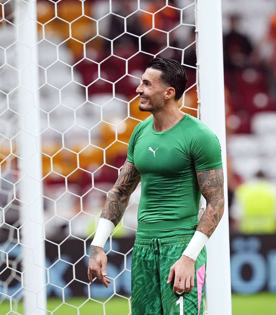 �LK MA�I EY�P'E KAR�I