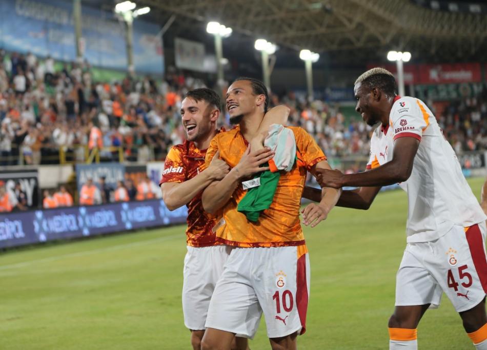 PERFORMANSI SINANACAK