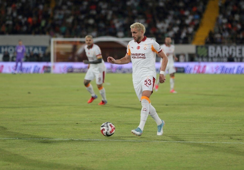 SARA VE BARI� ALPER
