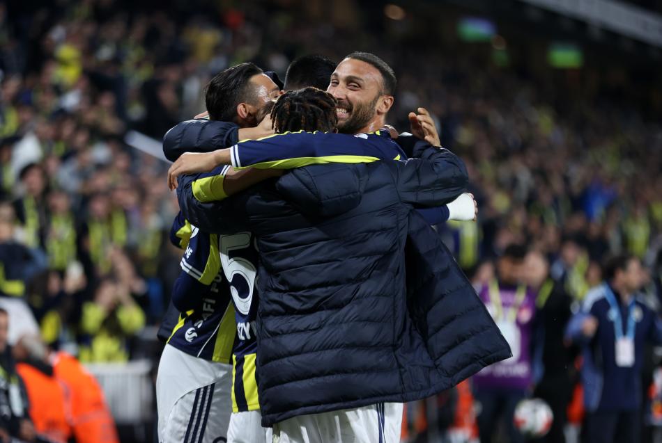 NHAT KAHVEC YORUMLADI