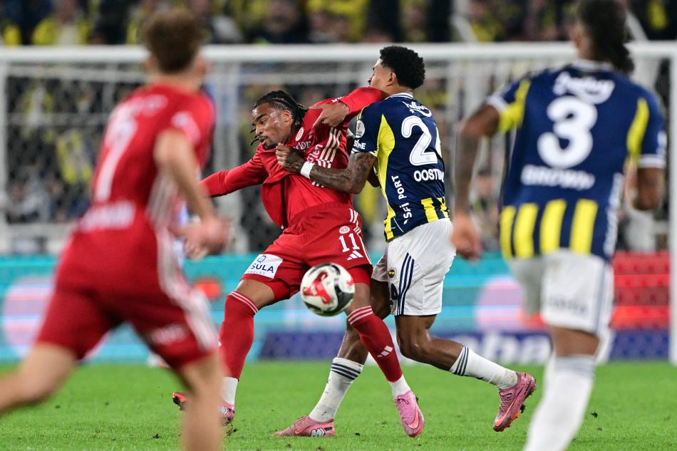 ELLE OYNAMA BEKLENEN POZSYON