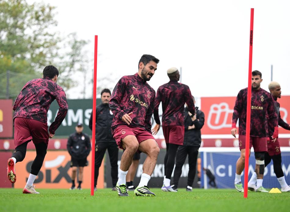 G.SARAY, LIVERPOOL MAINA HAZIR