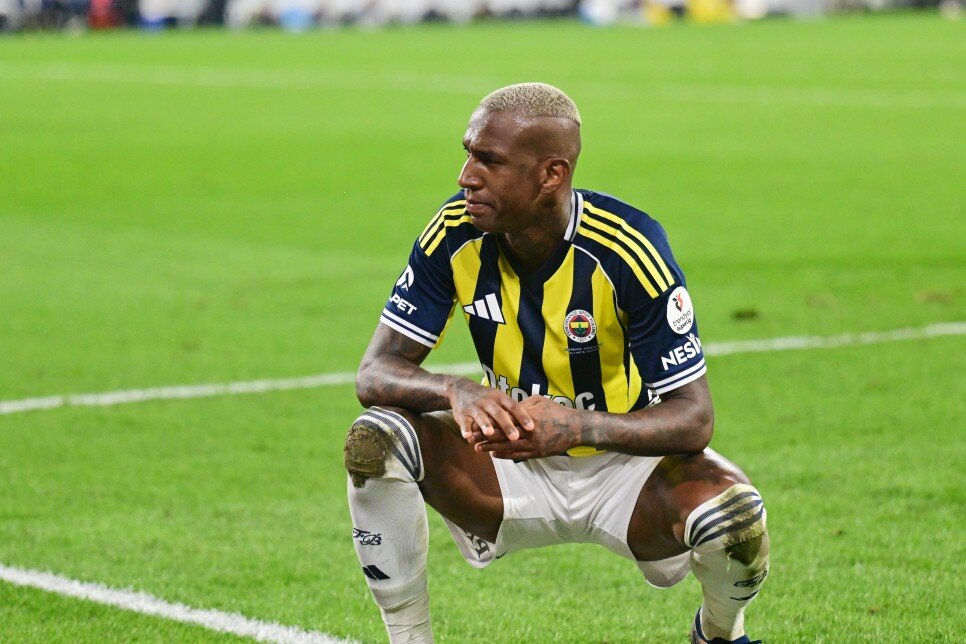 TALISCA�NIN PENALTI ATI�INDA ISLIKLANMASI