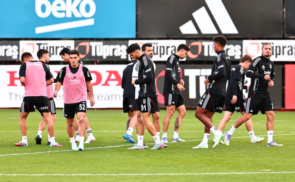 BEKTA'TA GALATASARAY DERBS HAZIRLIKLARI