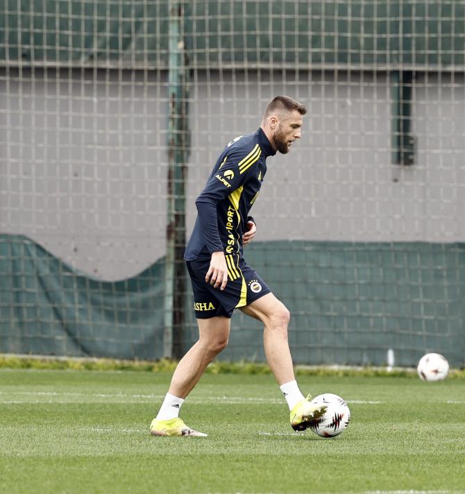 HAZIRLIKLAR ARAMBA GN TAMAMLANACAK