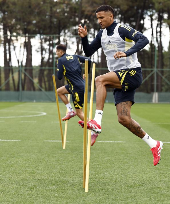 ANTRENMANDAN FOTORAFLAR