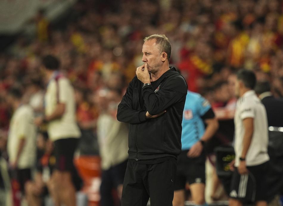 GALATASARAY'A KAR�I PERFORMANSI