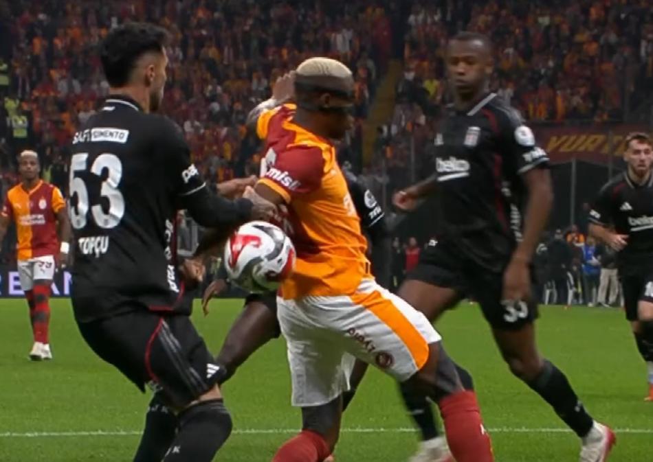 DK:3 KL MCADELEDE ELLE OYNAMA VAR MI?