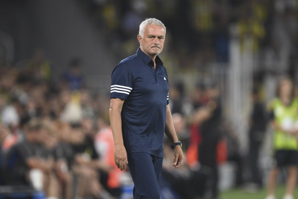FENERBAH�E - MOURINHO