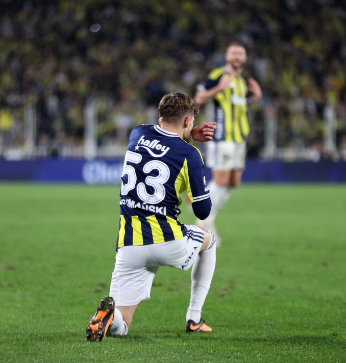 PERFORMANSI, PYASA DEER