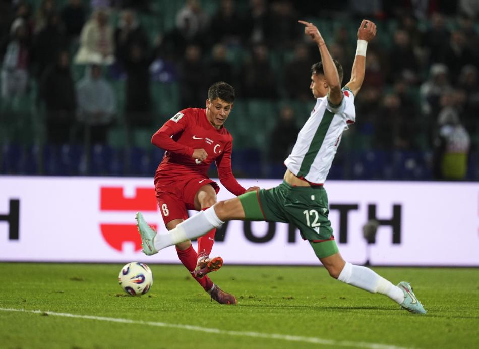 BULGAR�STAN'DA SERT TEPK�