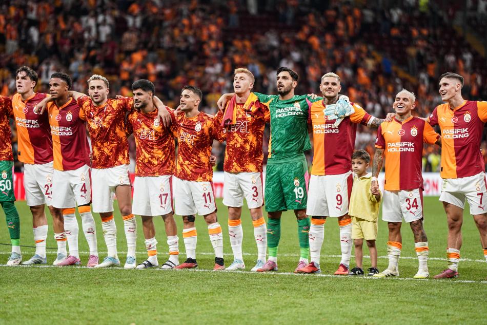 GALATASARAY'DA SICAK GELME