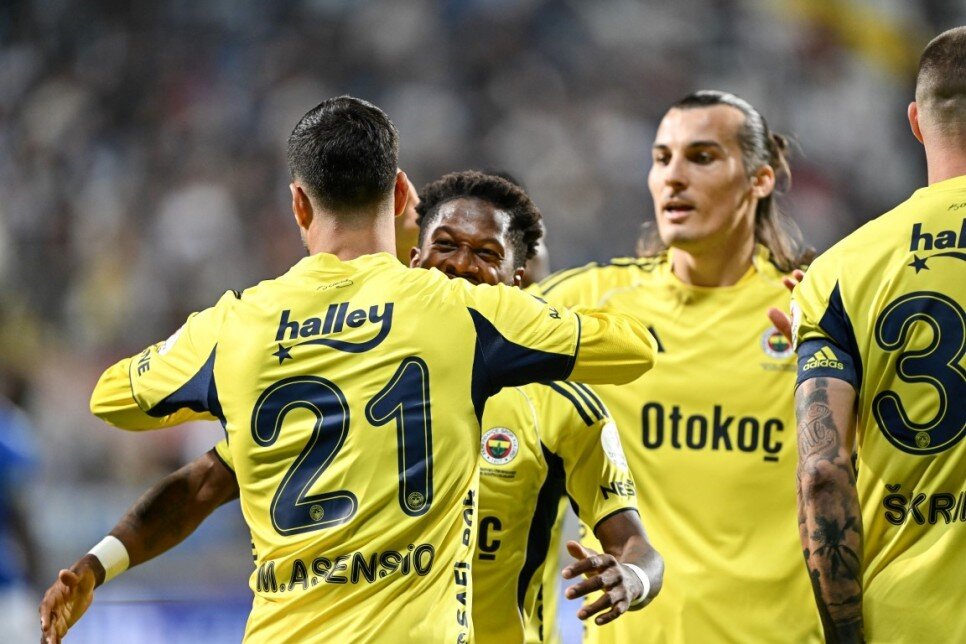 FENERBAH�E PERFORMANSI