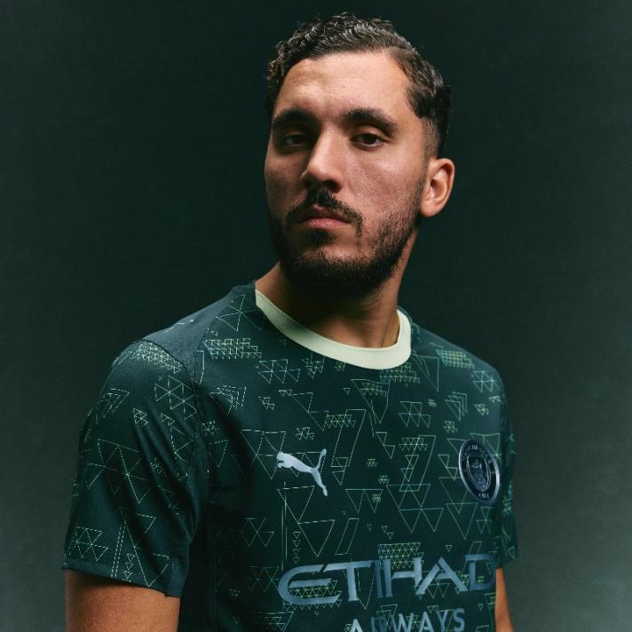 MANCHESTER CITY (4. FORMA)