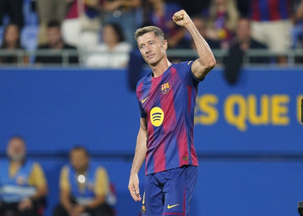 ROBERT LEWANDOWSKI