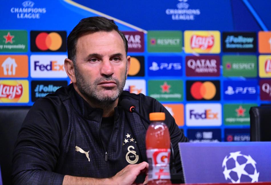 BARI ALPER'E TEPK GSTERLMES