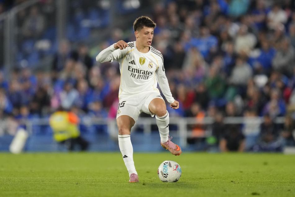 EL CLASICO'DA KADER ADAMI