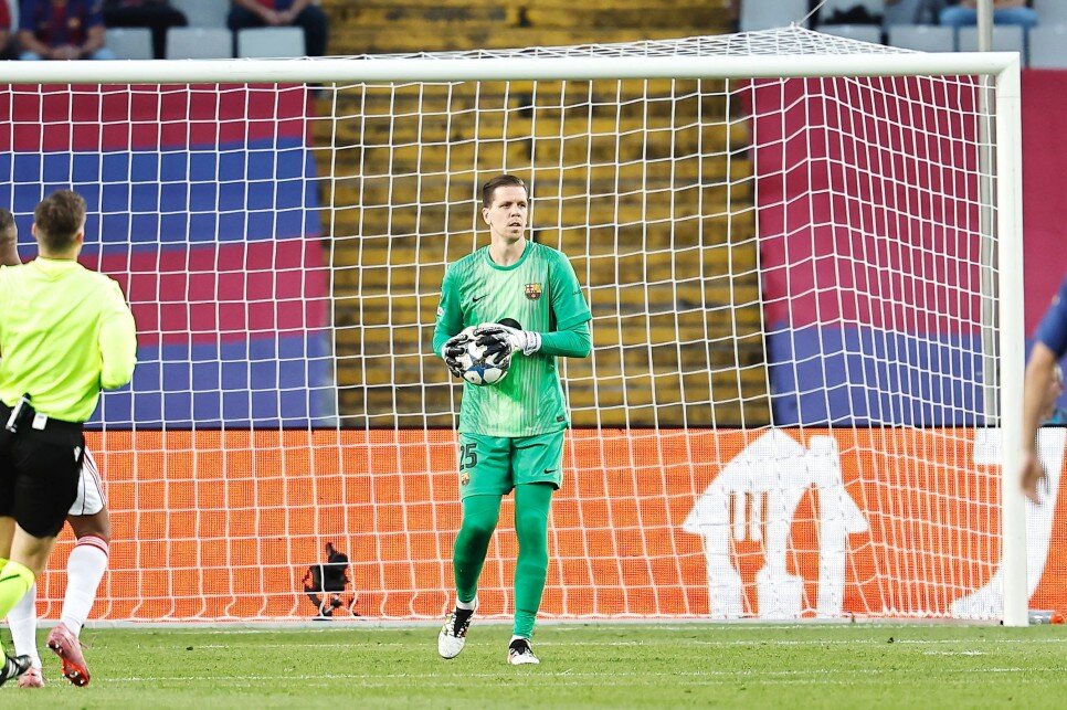 WOJCIECH SZCZESNY
