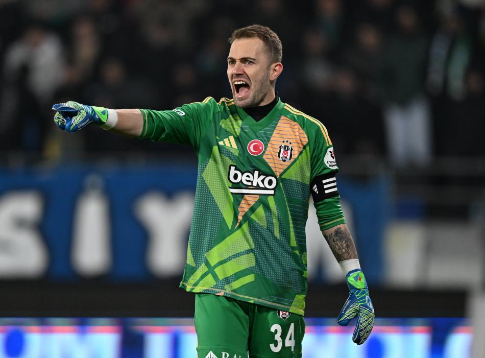 MERT GNOK'UN EN FAZLA GOL YED TAKIM