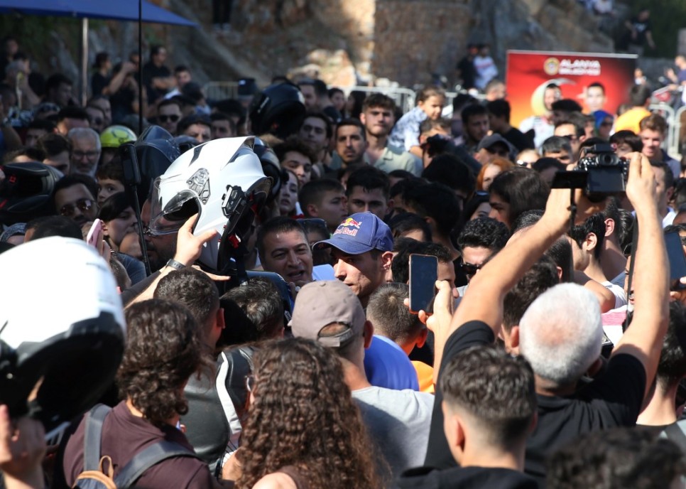 TOPRAK'A COKULU KARILAMA