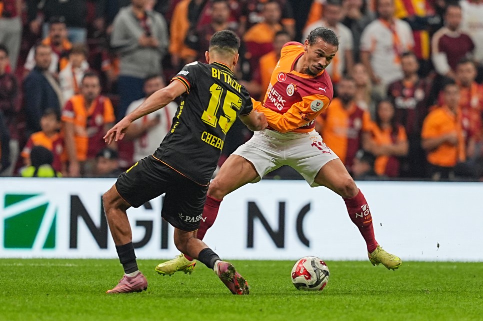 YAZARLARDAN GALATASARAY-GZTEPE