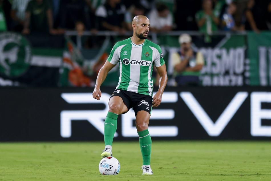 6 MAÇTA OYNADI
Sofyan Amrabat, Fenerbahçe'den Real Betis'e transferinin ardından İspanyol ekibinde 6 maçta süre buldu.