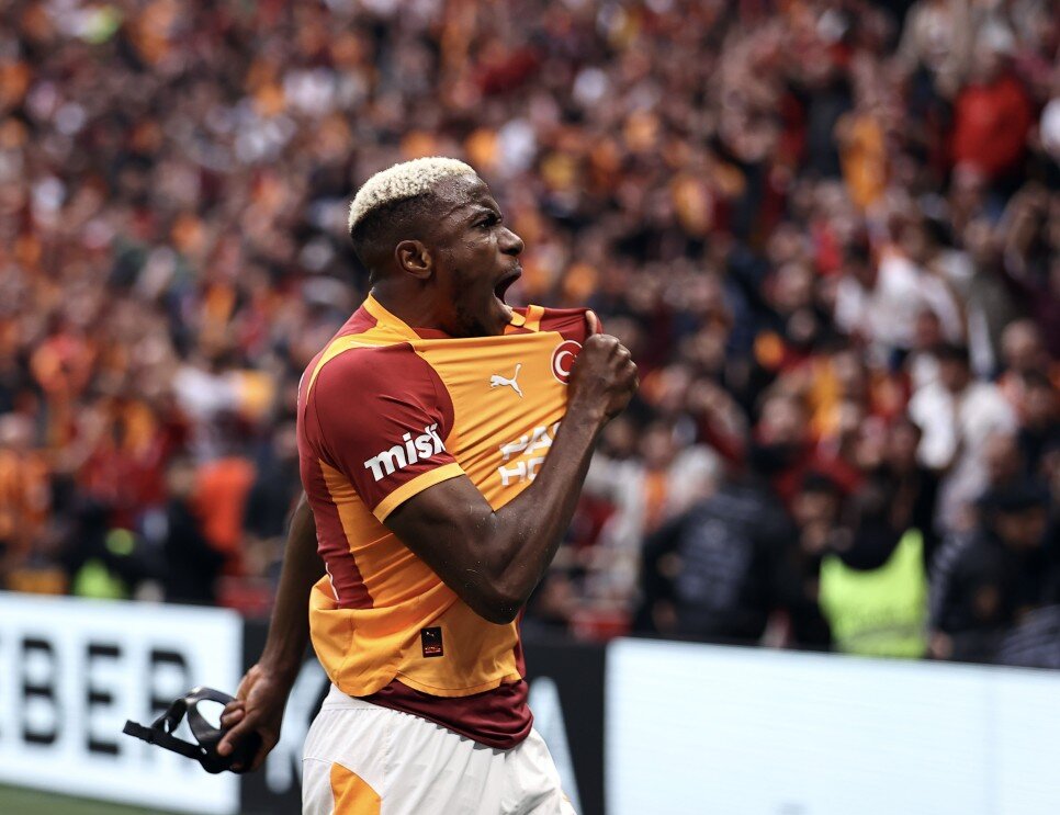 VICTOR OSIMHEN FARKI