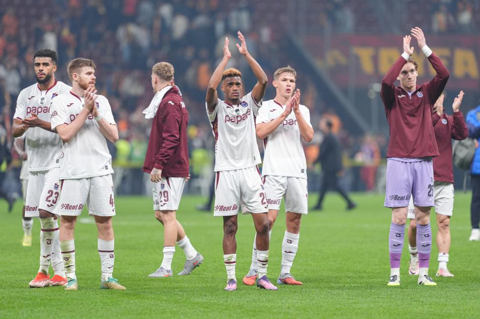 PAS KALTES TAKIMI RAHATLATIYOR