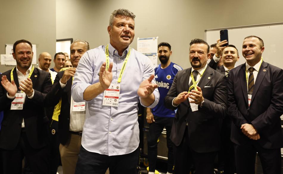 F.BAHÇE'DE PRİM SİSTEMİ
Fenerbahçe'de Sadettin Saran'ın başkanlığa seçilmesinin ardından primlerde paket sistemine geçilmişti.