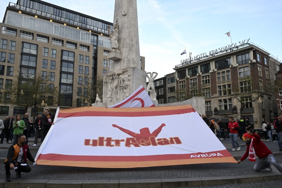 G.SARAY TARAFTARINDAN YOUN LG