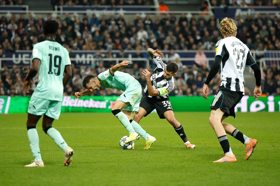 SPORTING: Y�ZDE 7