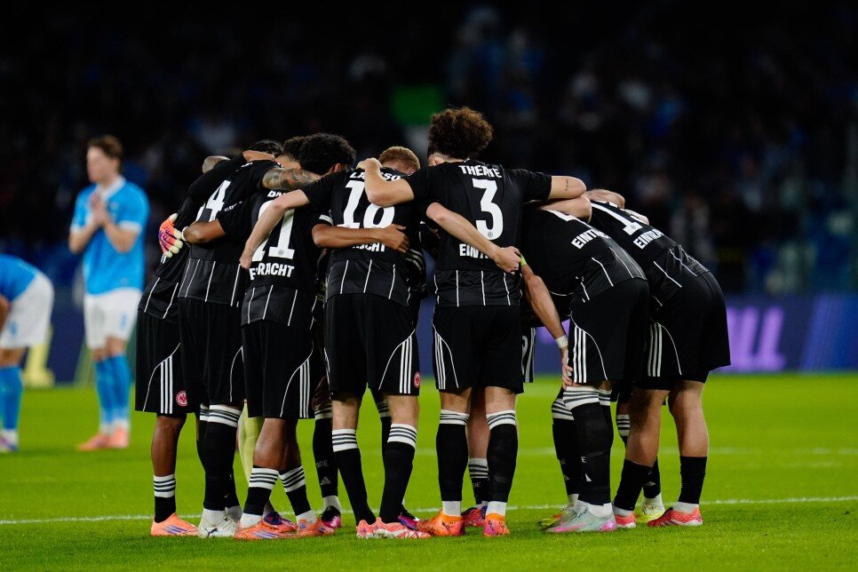 EINTRACHT FRANKFURT: %1