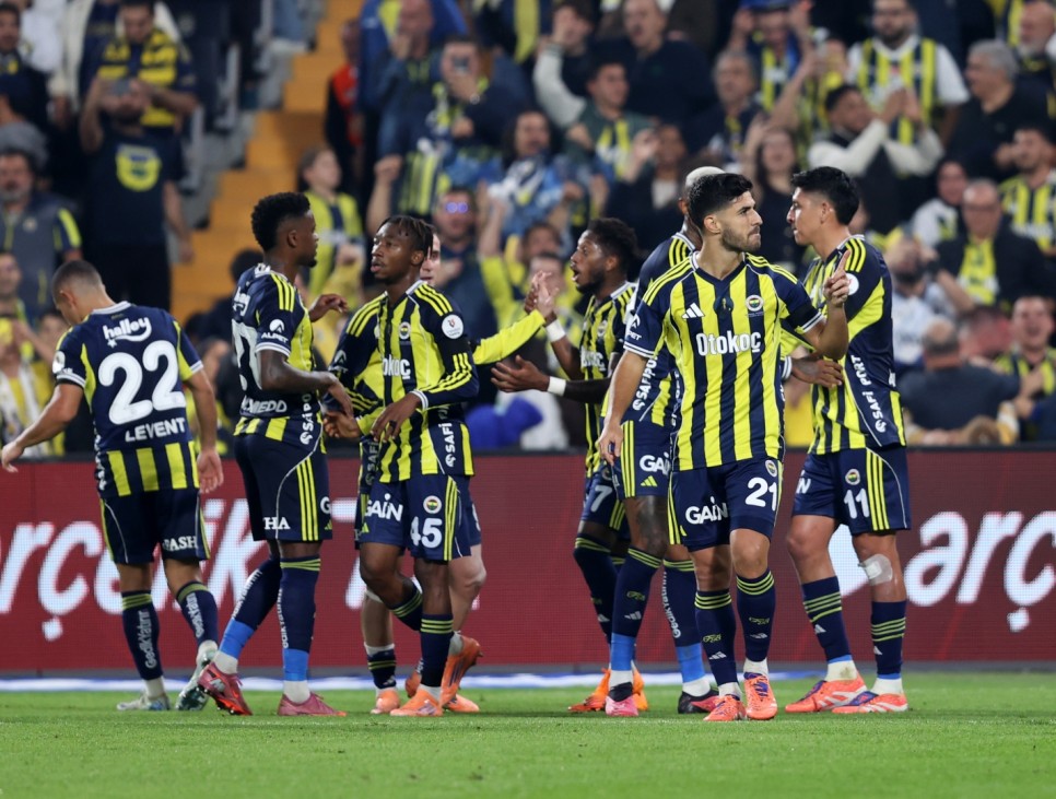 YAZARLARIN YORUMLARI