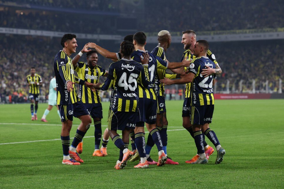 'FELSEFES�N� BE�EN�YORUM'