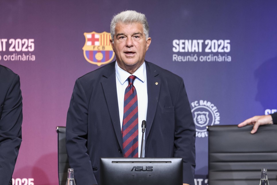 BARCELONA'DAN MESSI N RESM YANIT!