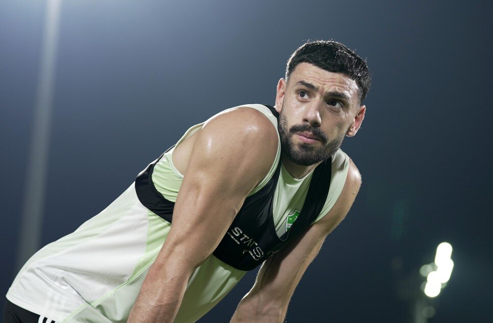 MITROVIC YANITI